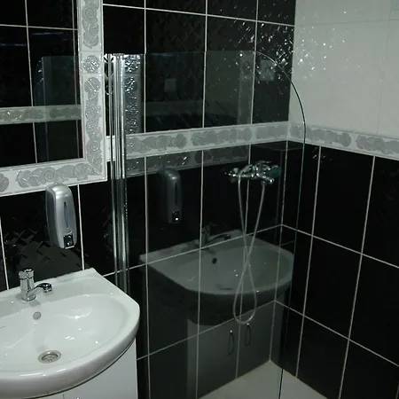 Hotel Korzo *